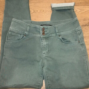 ❤️ Angel Kiss Jeans Mint green skinny sz jr 13